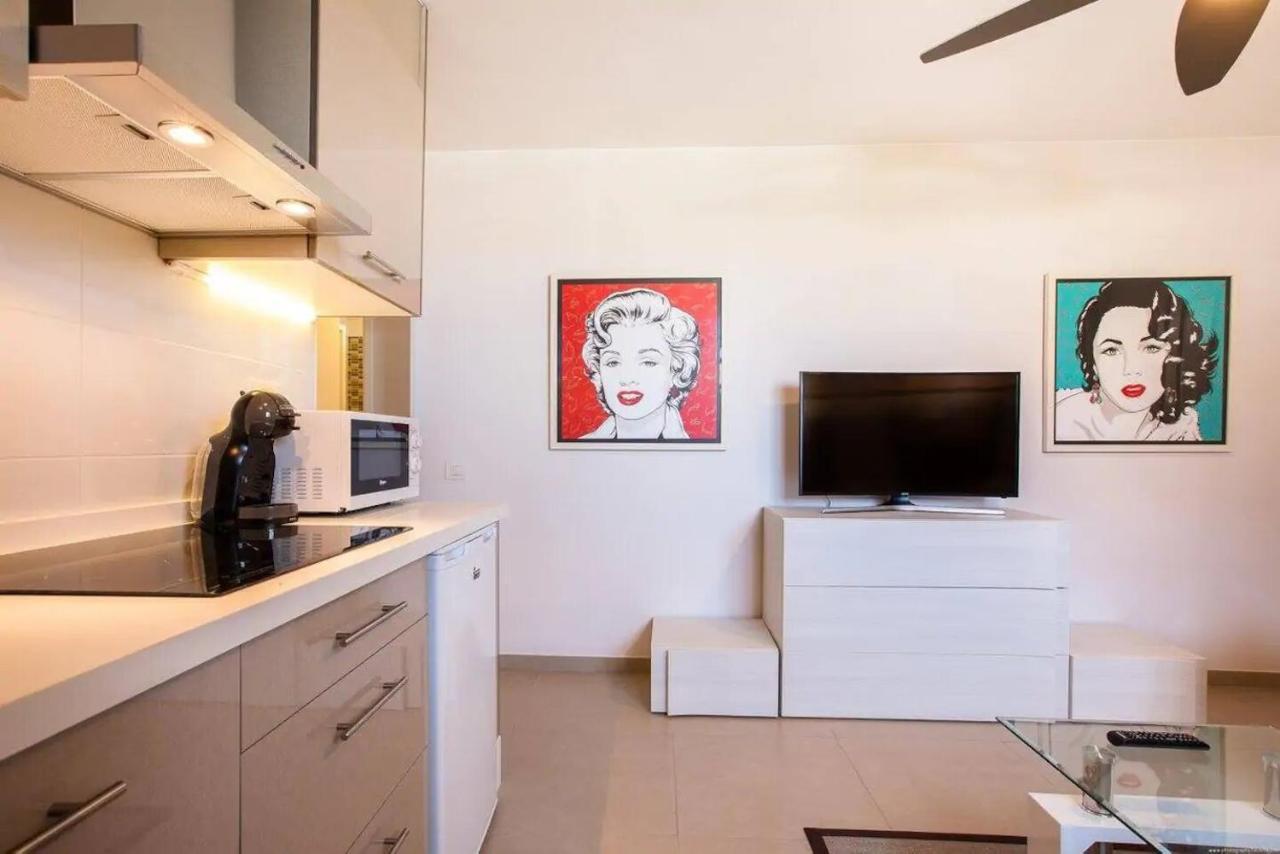1 Bedroom Apartment For 4 People In Tenerife 아데제 외부 사진