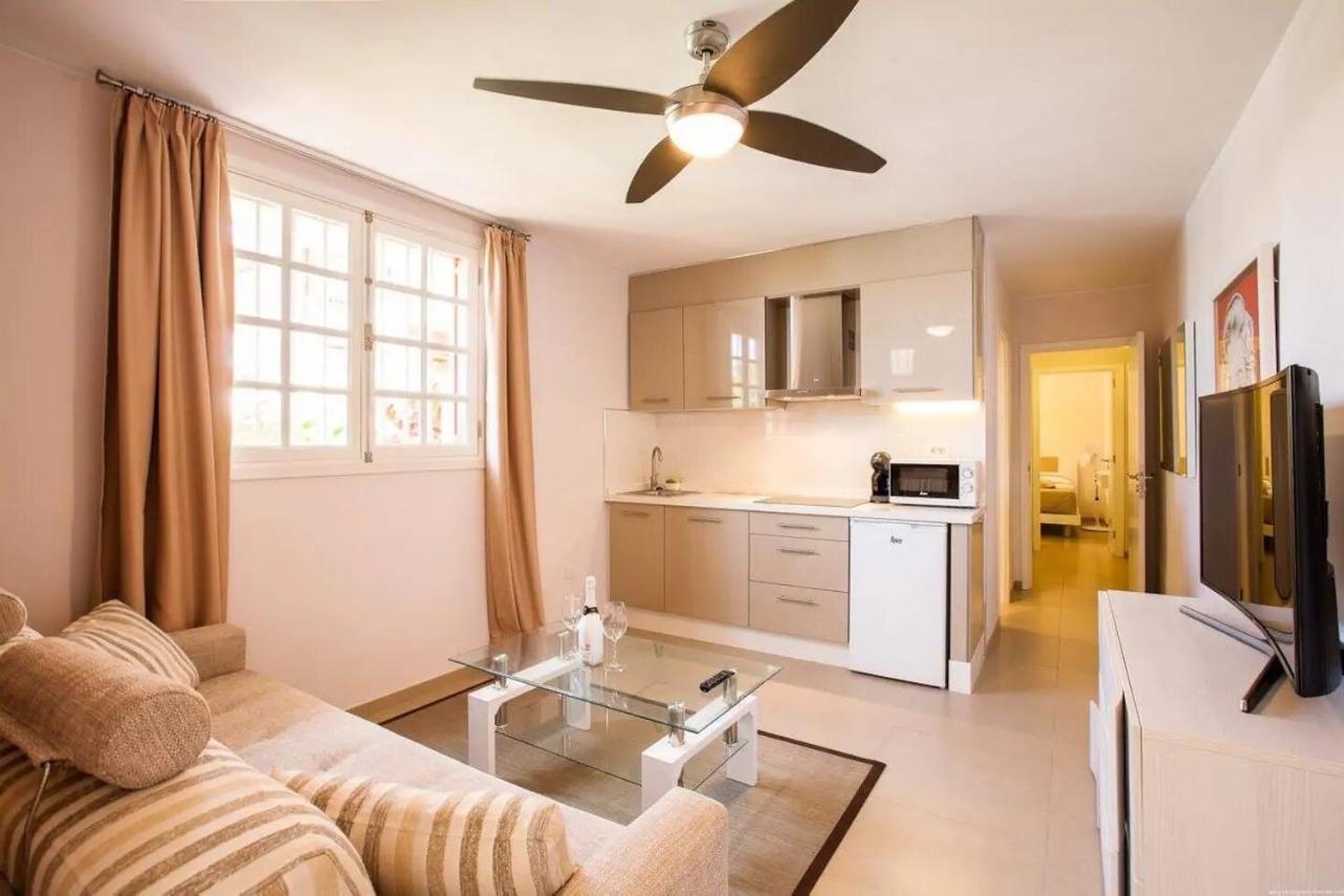 1 Bedroom Apartment For 4 People In Tenerife 아데제 외부 사진